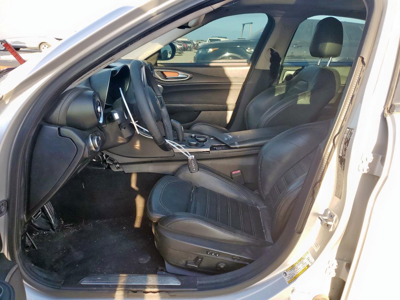 2018 Alfa Romeo Giulia Ti Q4 VIN: ZARFAEEN8J7565667 Lot: 92321465