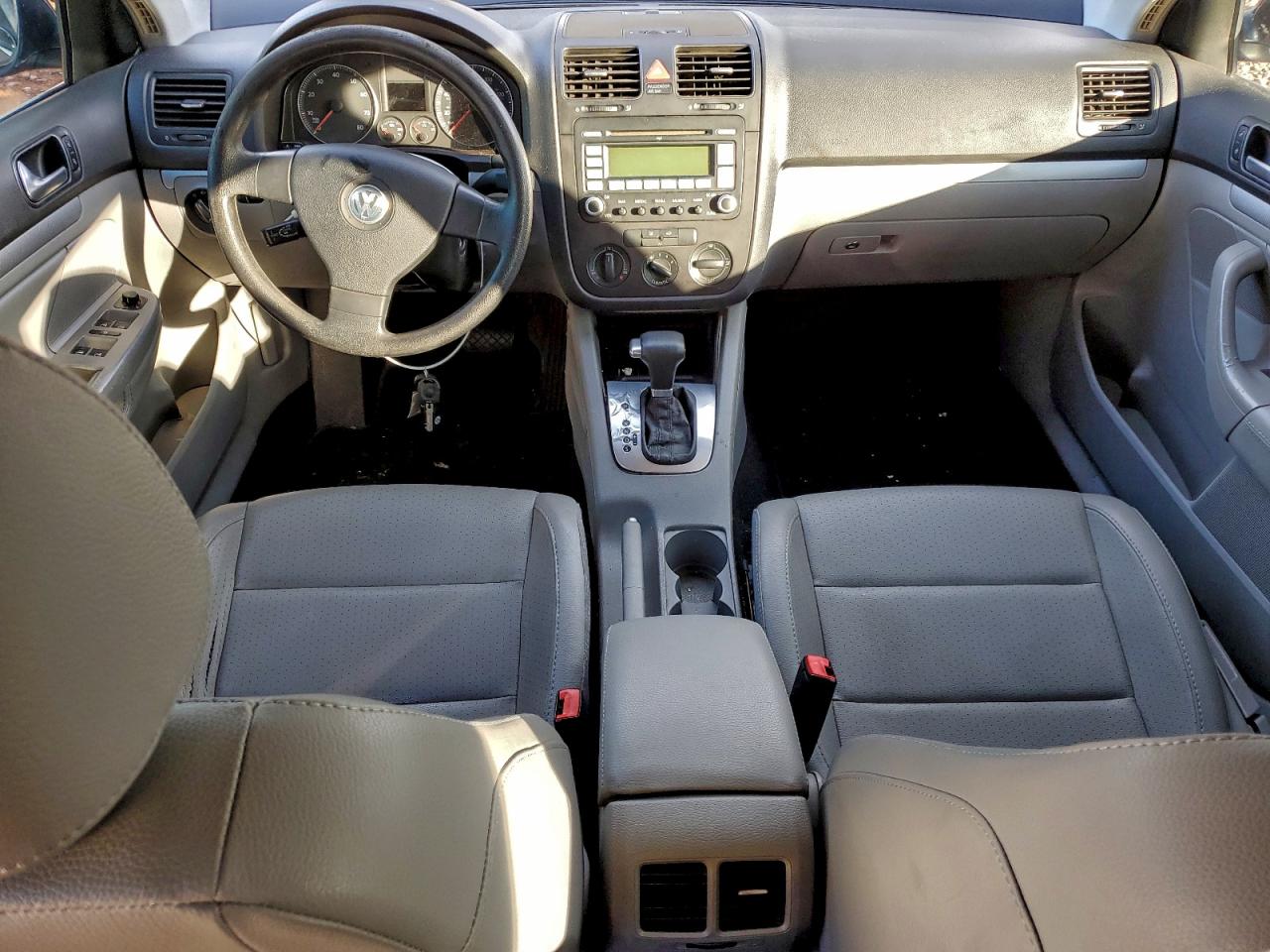 2007 Volkswagen Jetta 2.5 Option Package 1 VIN: 3VWRF71K47M023932 Lot: 94660825