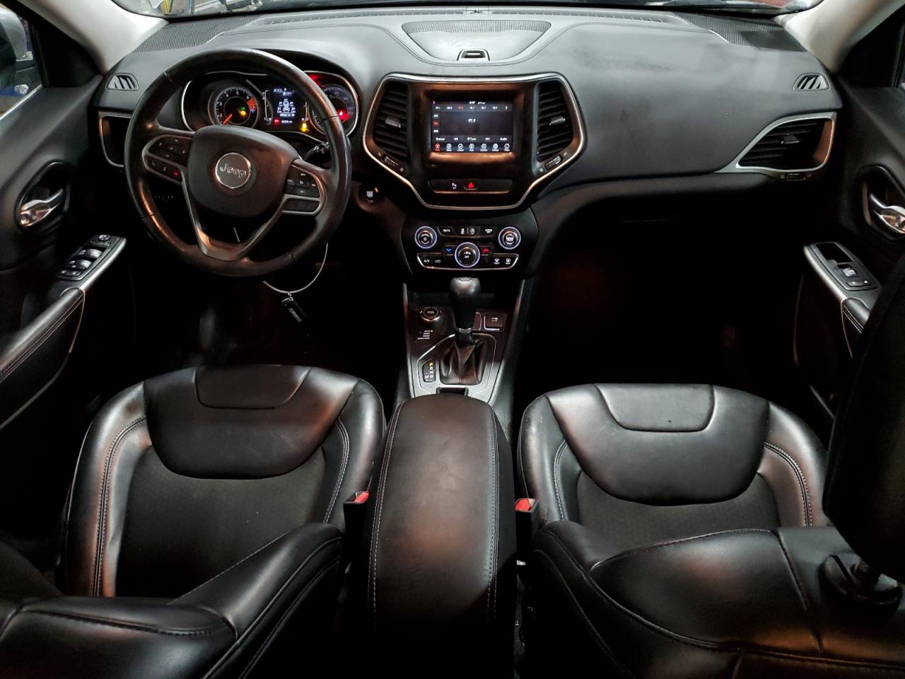 2019 Jeep Cherokee Latitude Plus VIN: 1C4PJMLB6KD276811 Lot: 92108155