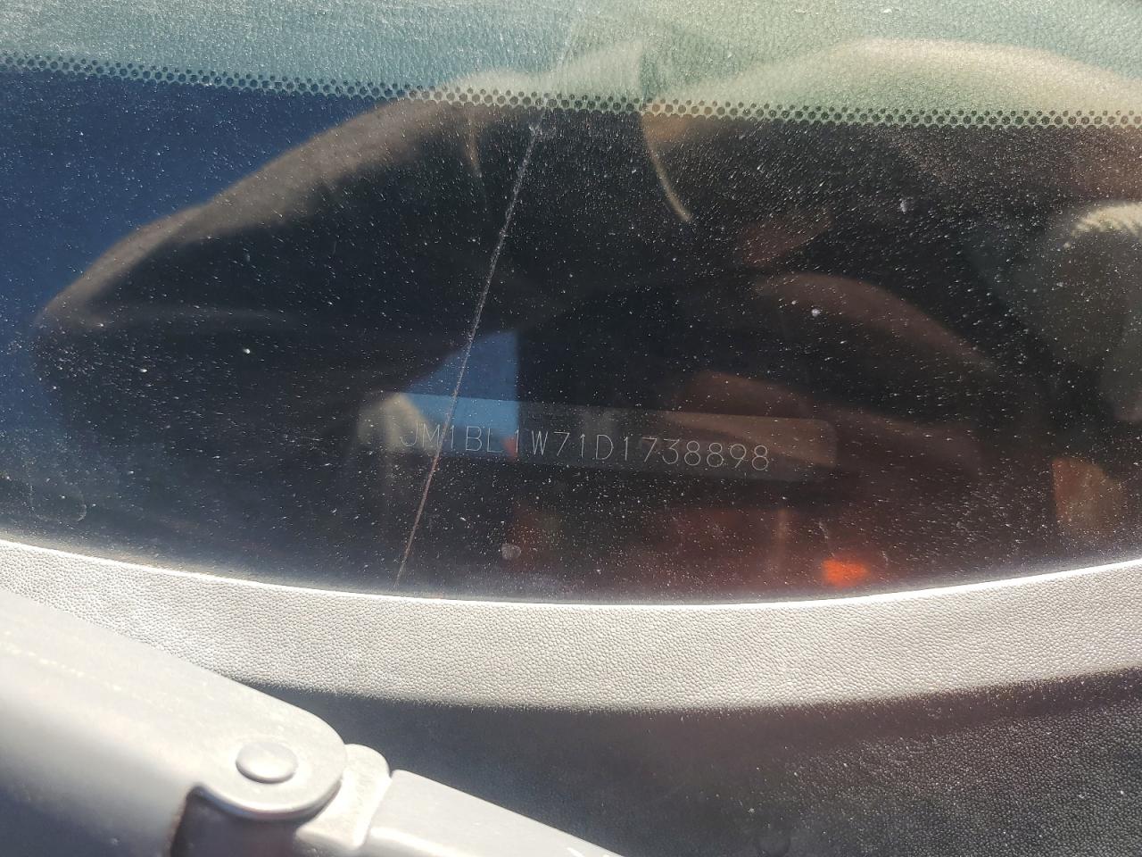 2013 Mazda 3 I VIN: JM1BL1W71D1738898 Lot: 90943375