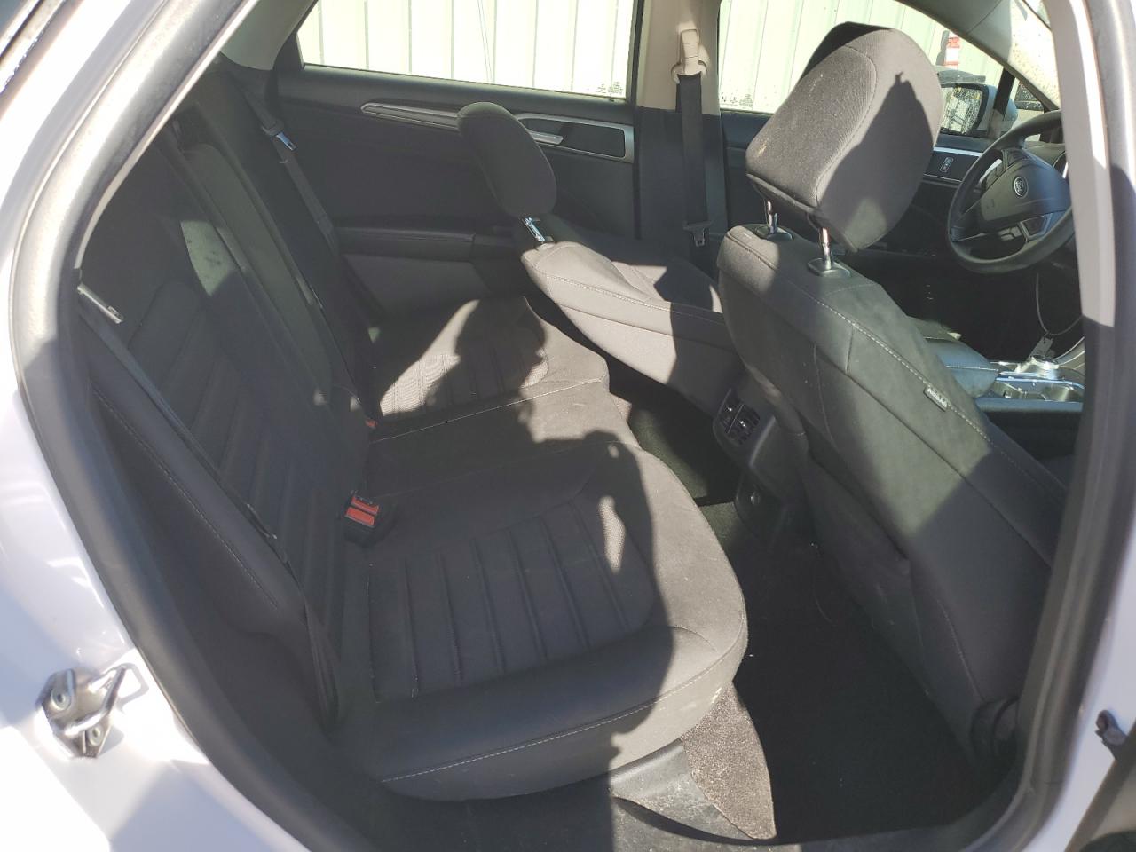 2020 Ford Fusion Se VIN: 3FA6P0LUXLR223452 Lot: 93045585