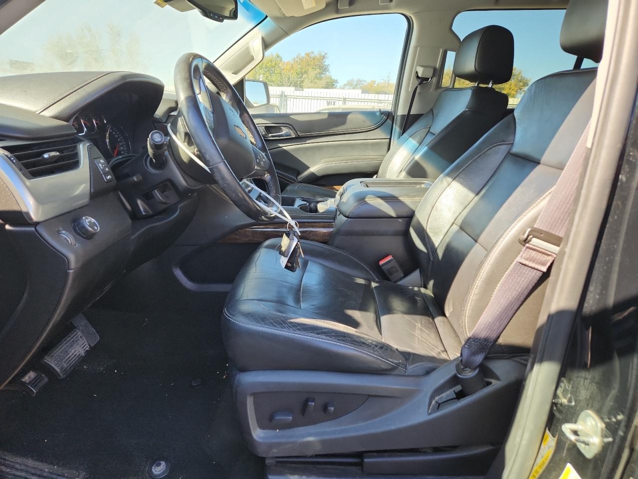 2017 Chevrolet Suburban C1500 Lt VIN: 1GNSCHKC8HR134761 Lot: 91632075