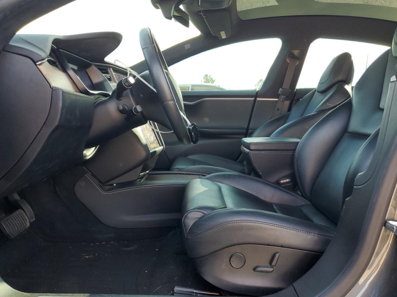 2019 Tesla Model S VIN: 5YJSA1E24KF337748 Lot: 93084195