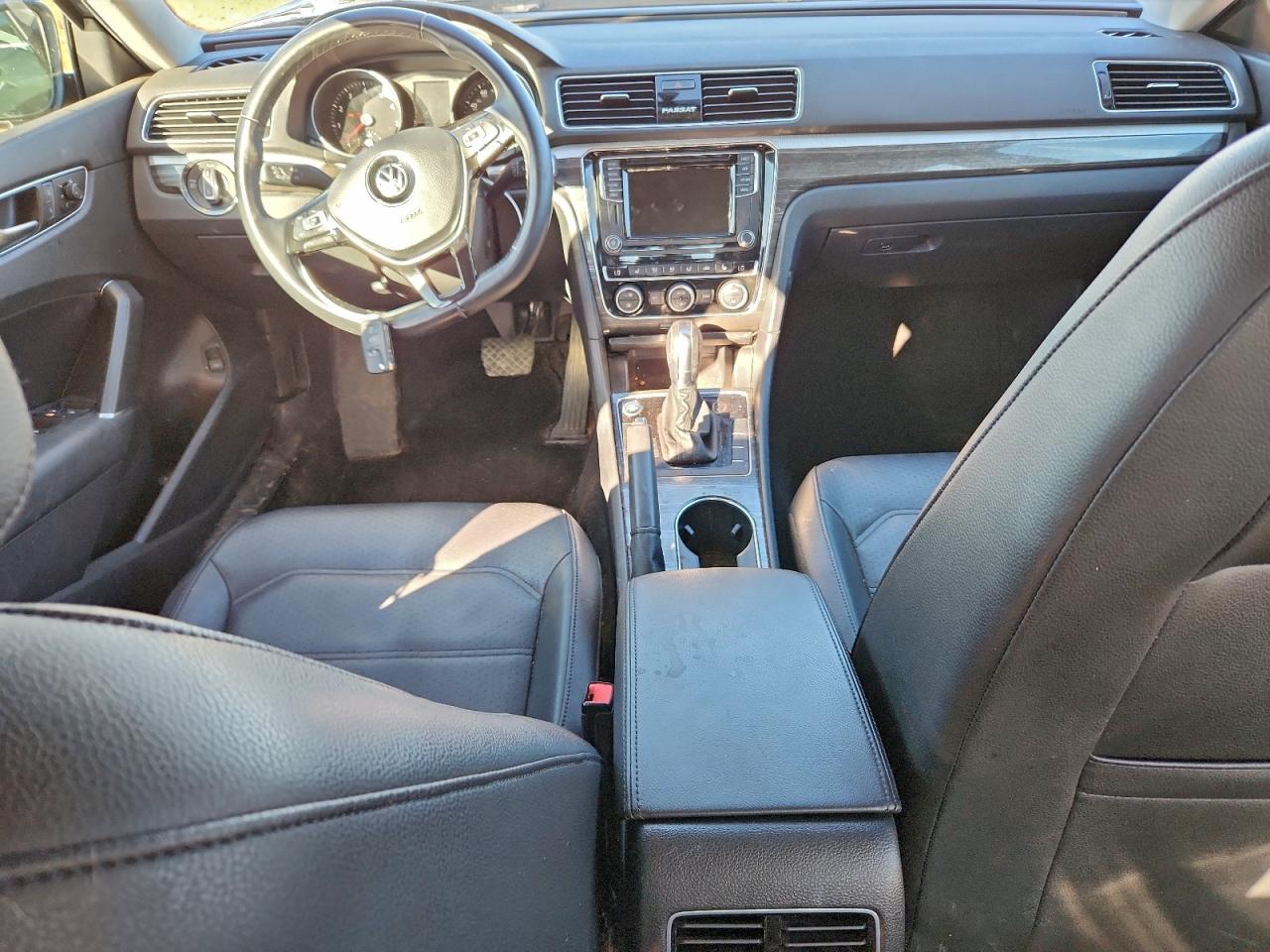 2018 Volkswagen Passat Se VIN: 1VWBA7A34JC042000 Lot: 93989515