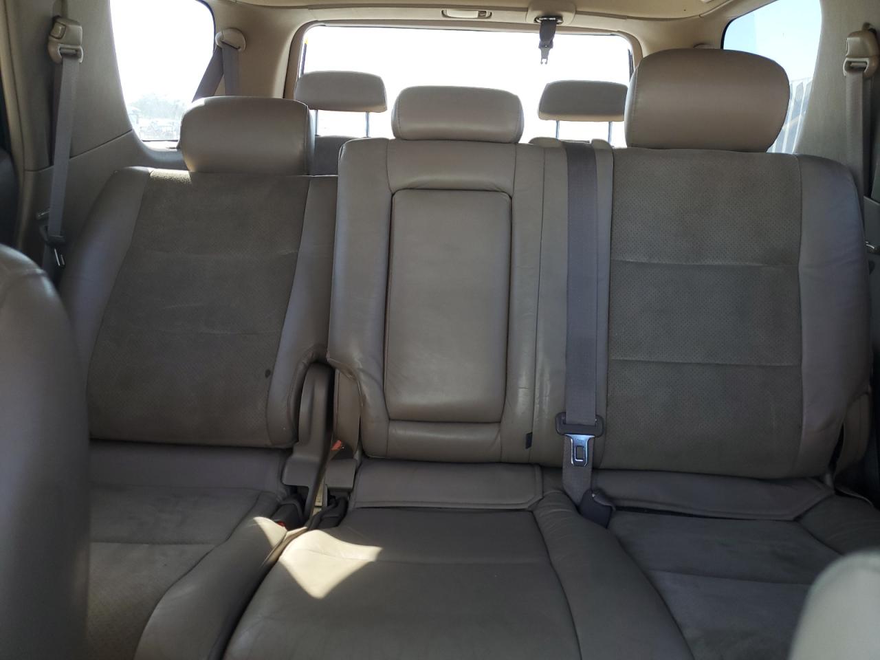 2004 Toyota Sequoia Sr5 VIN: 5TDZT34A64S215033 Lot: 93193325