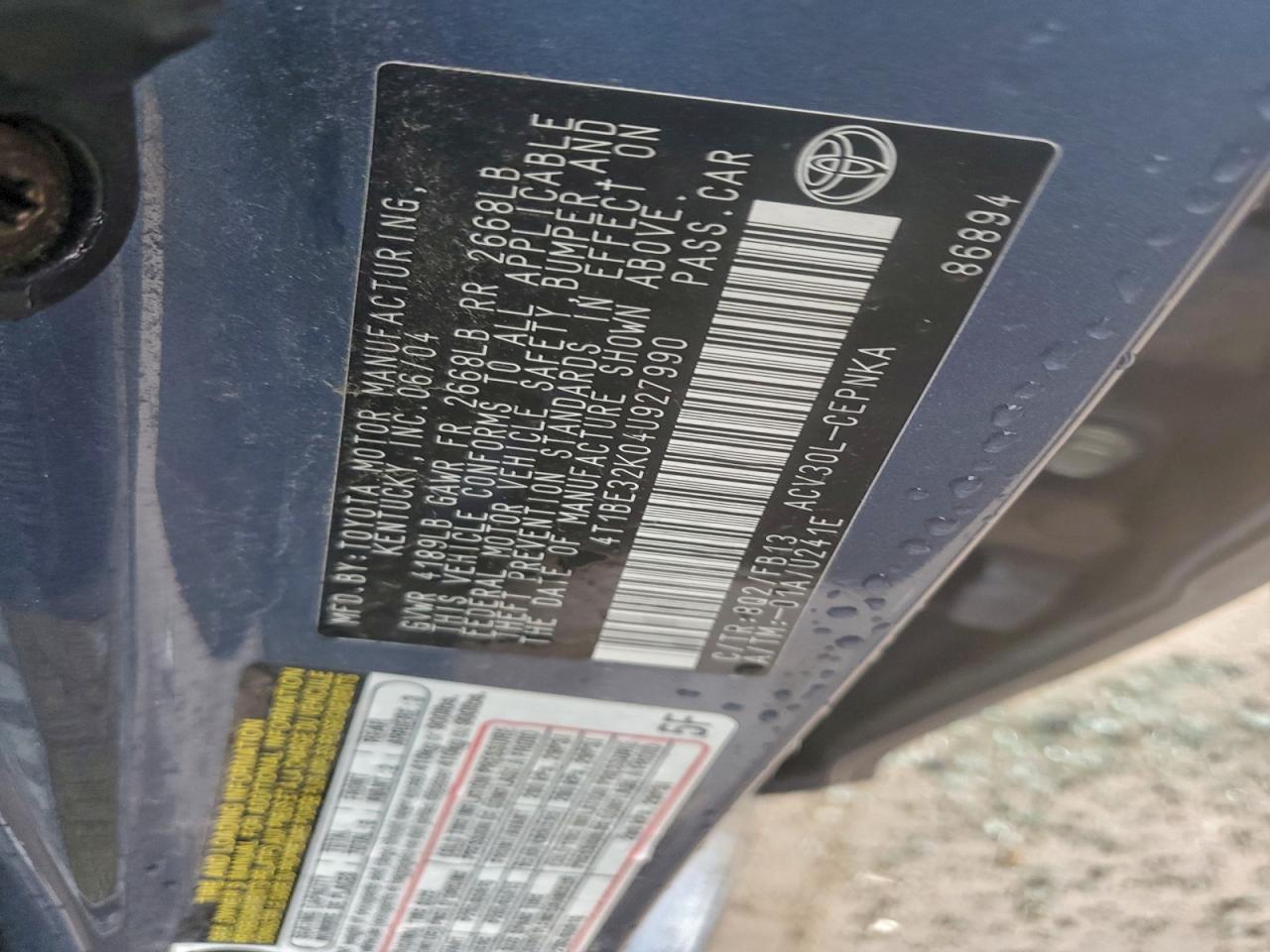 2004 Toyota Camry Le VIN: 4T1BE32K04U927990 Lot: 93869945