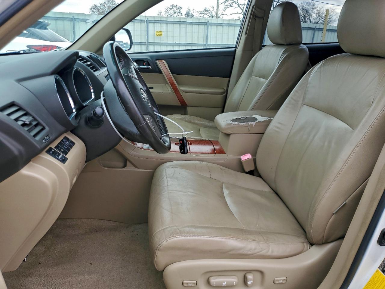 2008 Toyota Highlander Limited VIN: JTEES42A082060563 Lot: 93950065