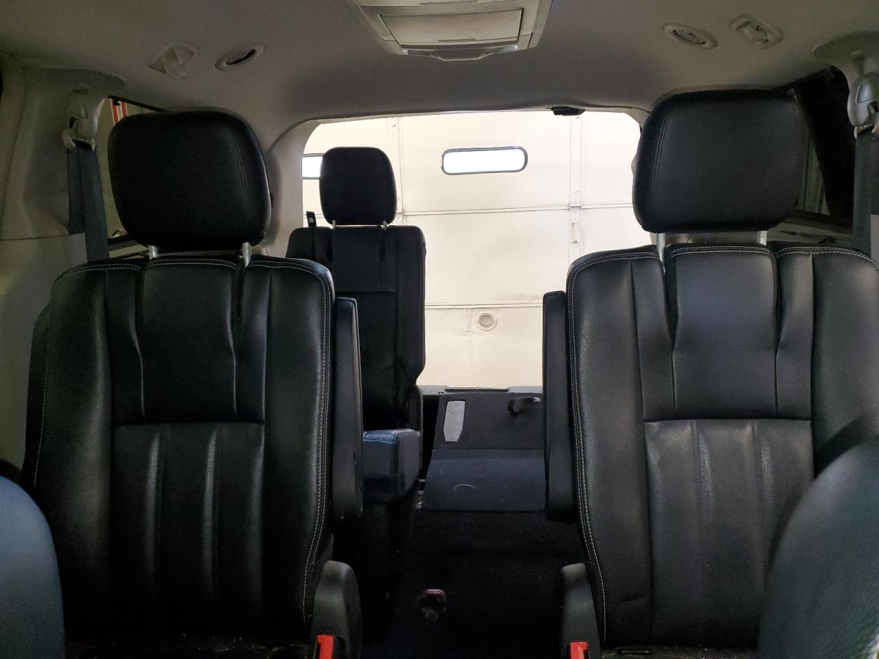 2015 Chrysler Town & Country Touring VIN: 2C4RC1BG6FR526579 Lot: 91391475