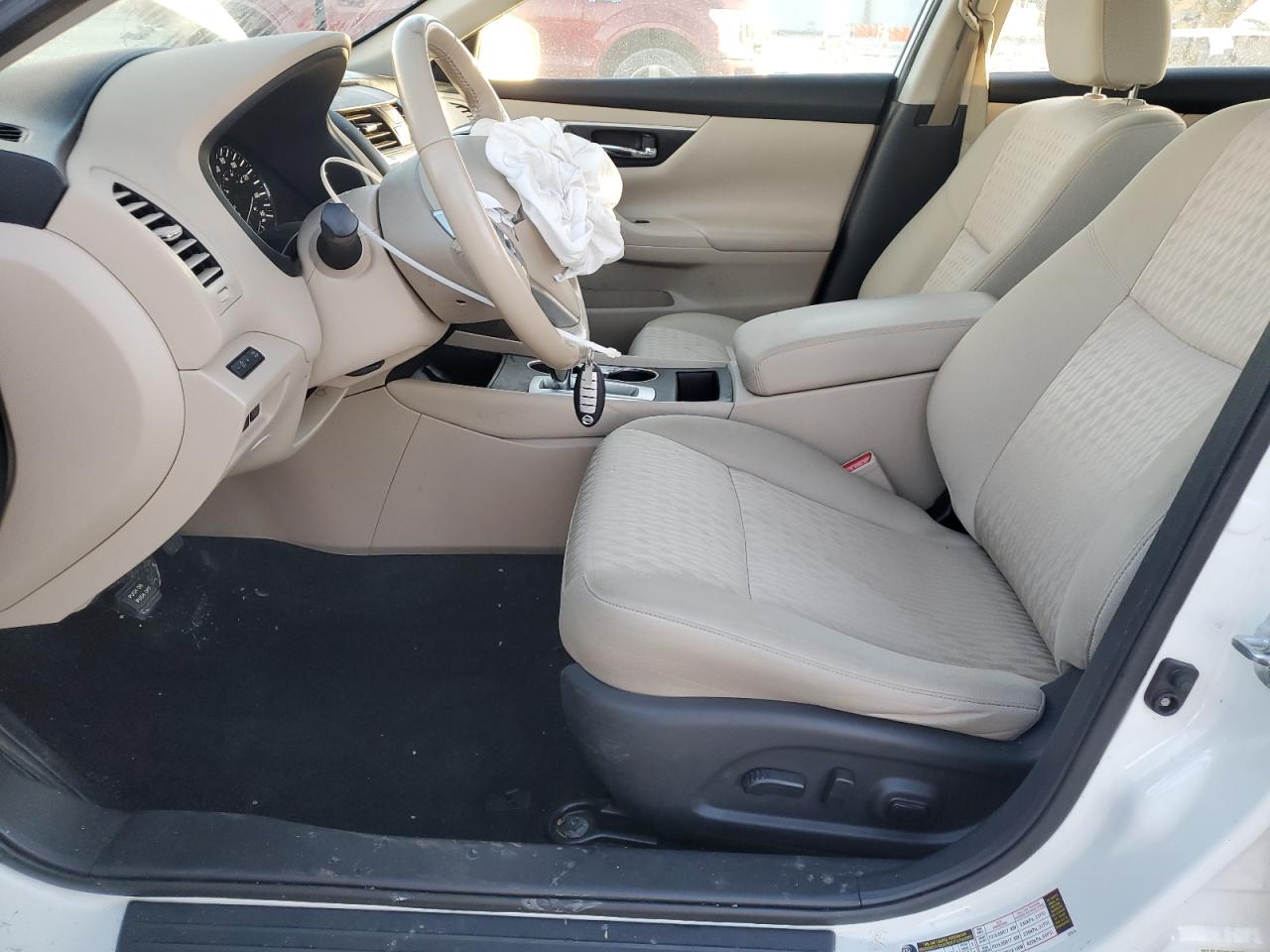 2016 Nissan Altima 2.5 VIN: 1N4AL3AP1GC167975 Lot: 92958185