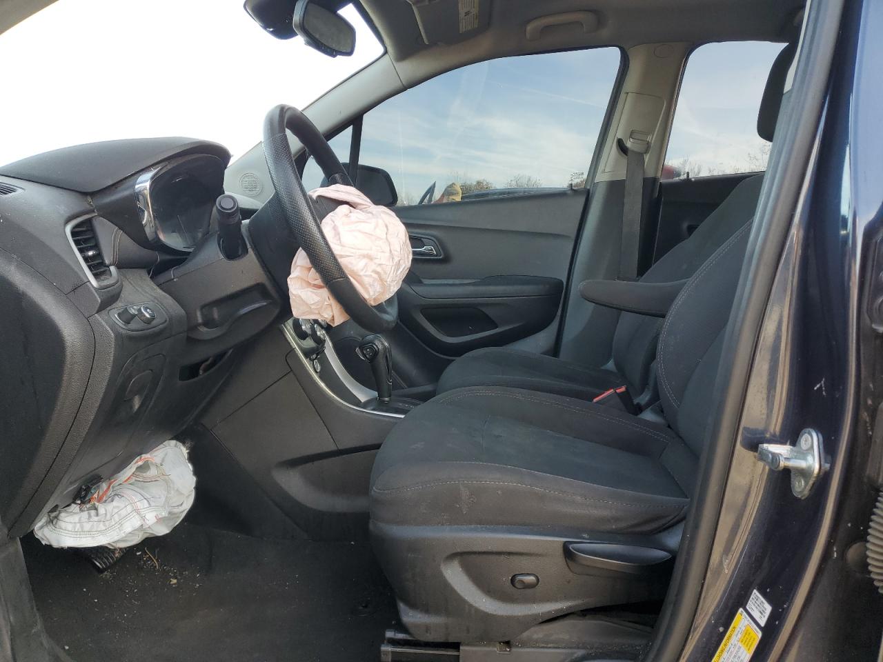 2018 Chevrolet Trax Ls VIN: 3GNCJKSB1JL398867 Lot: 92276135