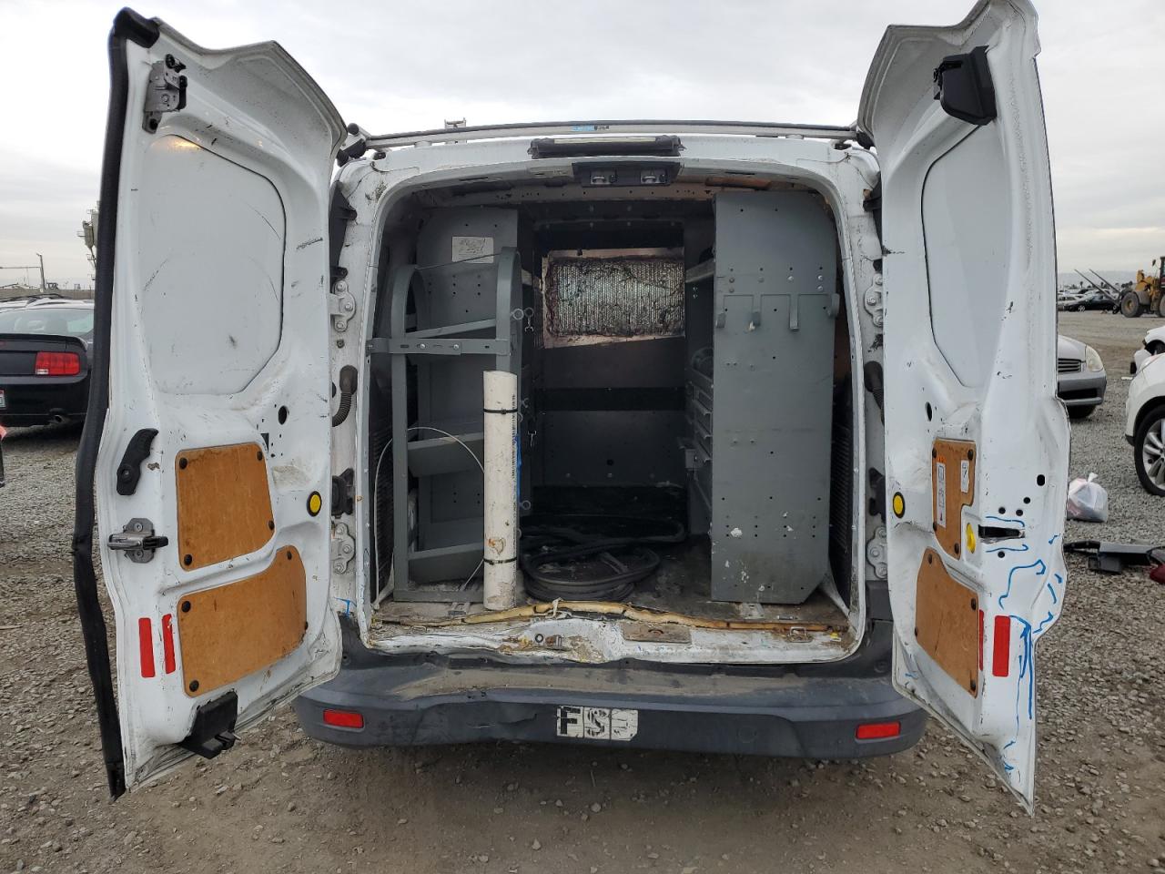 2014 Ford Transit Co Utility / Service Van VIN: NM0LS7E79E1169387 Lot: 93083265