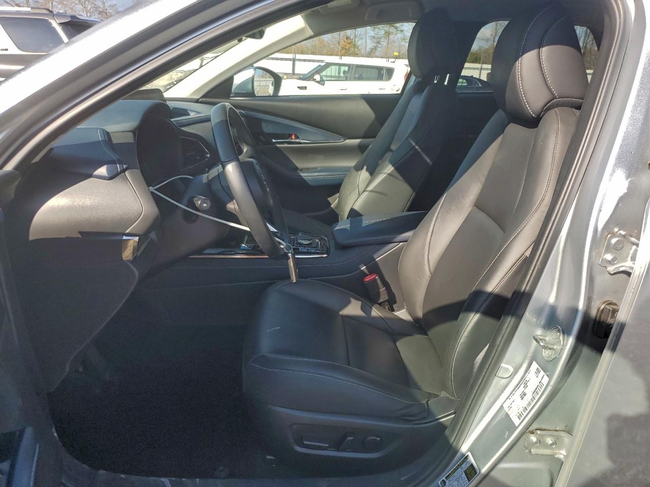 2020 Mazda Cx-30 Preferred VIN: 3MVDMBDLXLM105070 Lot: 93711285