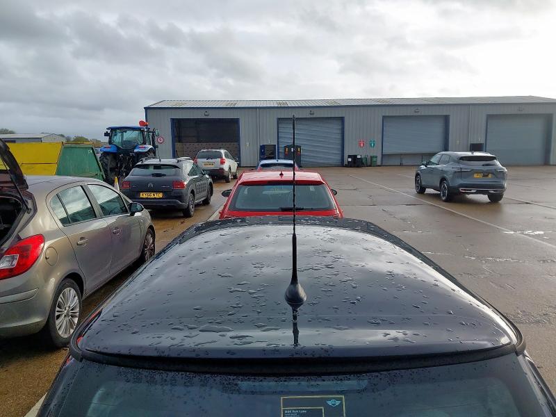 2009 MINI HATCHBACK 1.6 COOPER D 3DR