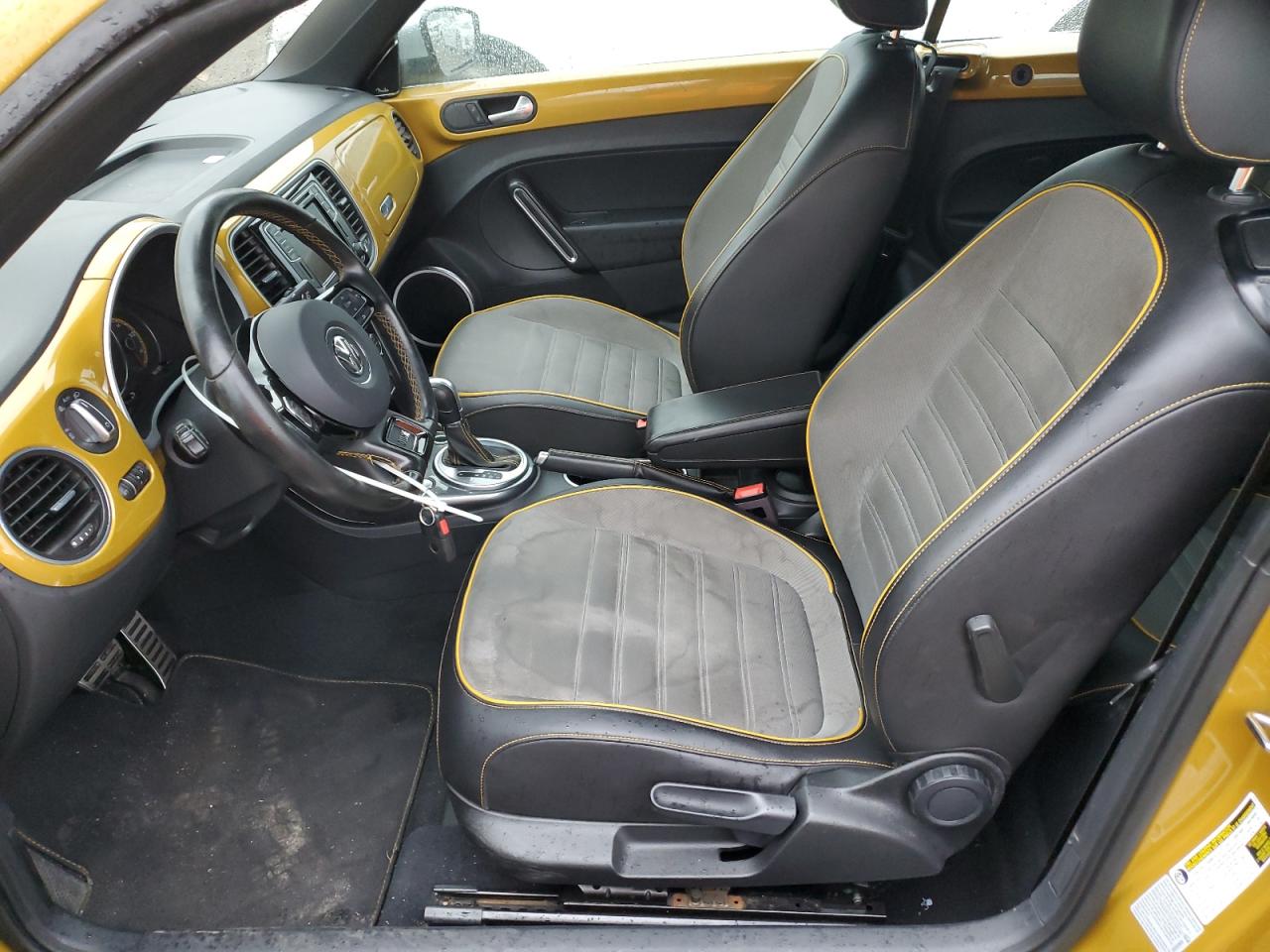 2018 Volkswagen Beetle Dune VIN: 3VWTDAAT4JM504370 Lot: 90785625