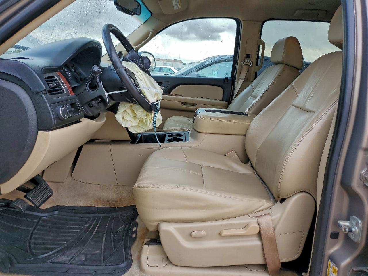 2007 Chevrolet Suburban C1500 VIN: 1GNFC16J07R224910 Lot: 93920855