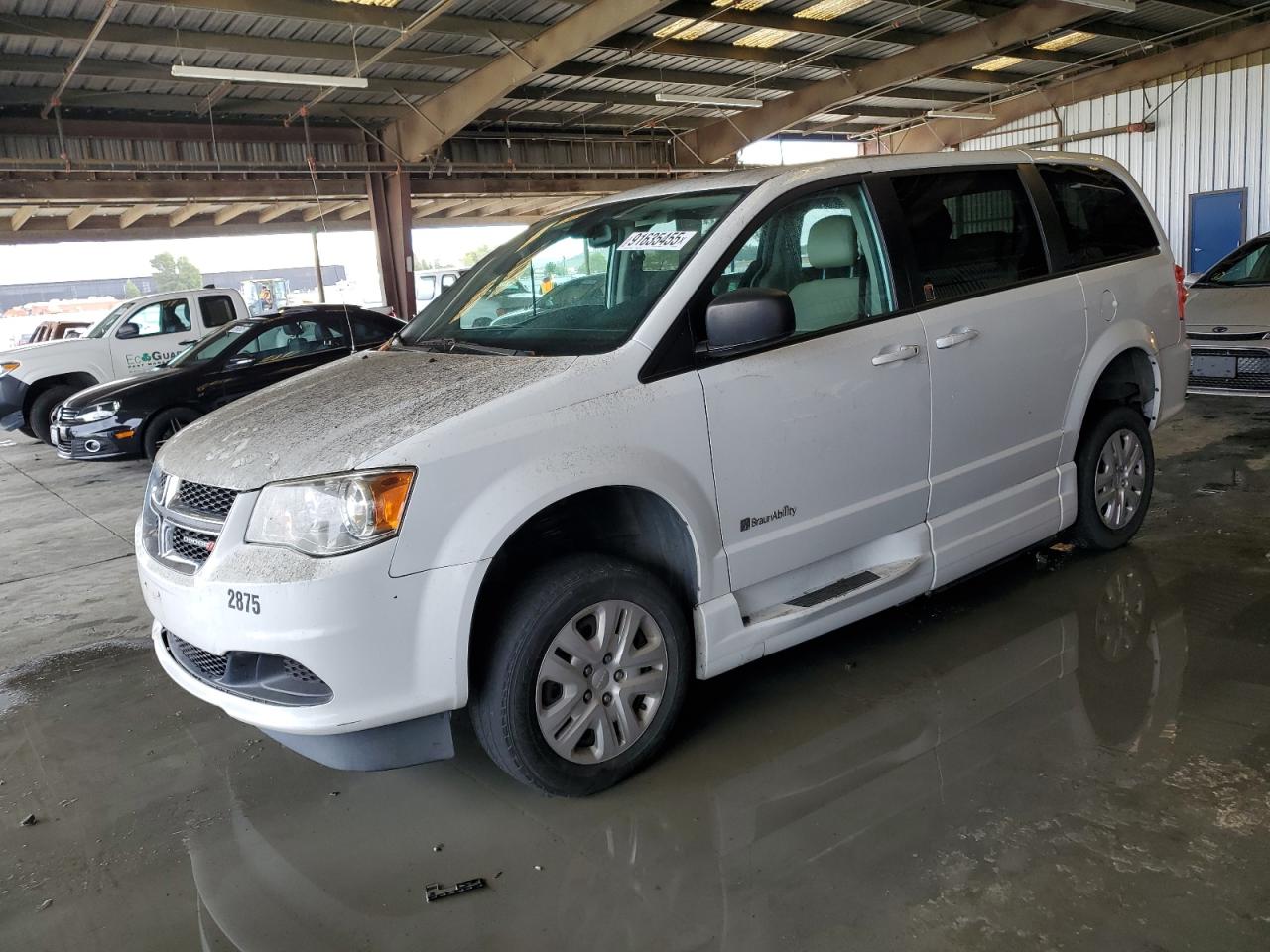 2C4RDGBG4JR347479 DODGE CARAVAN Photo 1