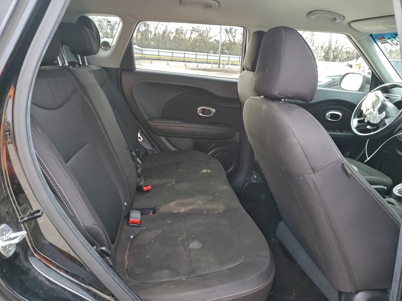 2017 Kia Soul VIN: KNDJN2A24H7504233 Lot: 93663615