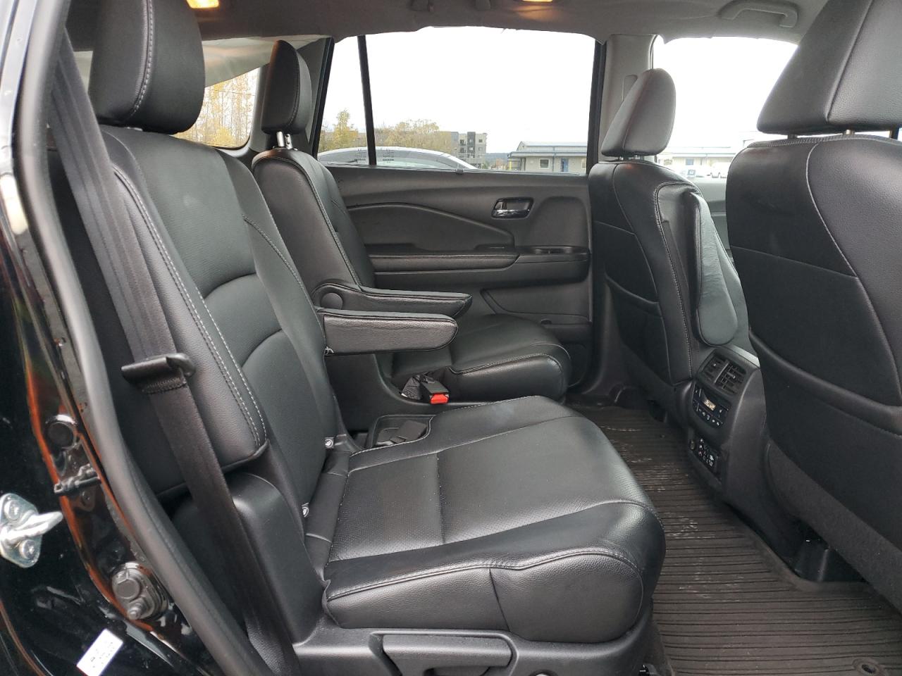 2017 Honda Pilot Elite VIN: 5FNYF6H00HB079398 Lot: 91130895