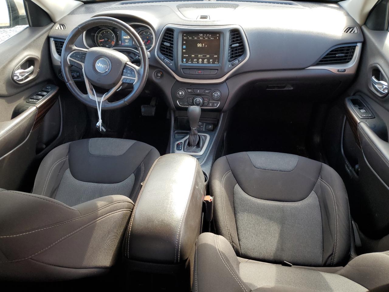 2014 Jeep Cherokee Latitude VIN: 1C4PJLCB5EW264801 Lot: 92350995