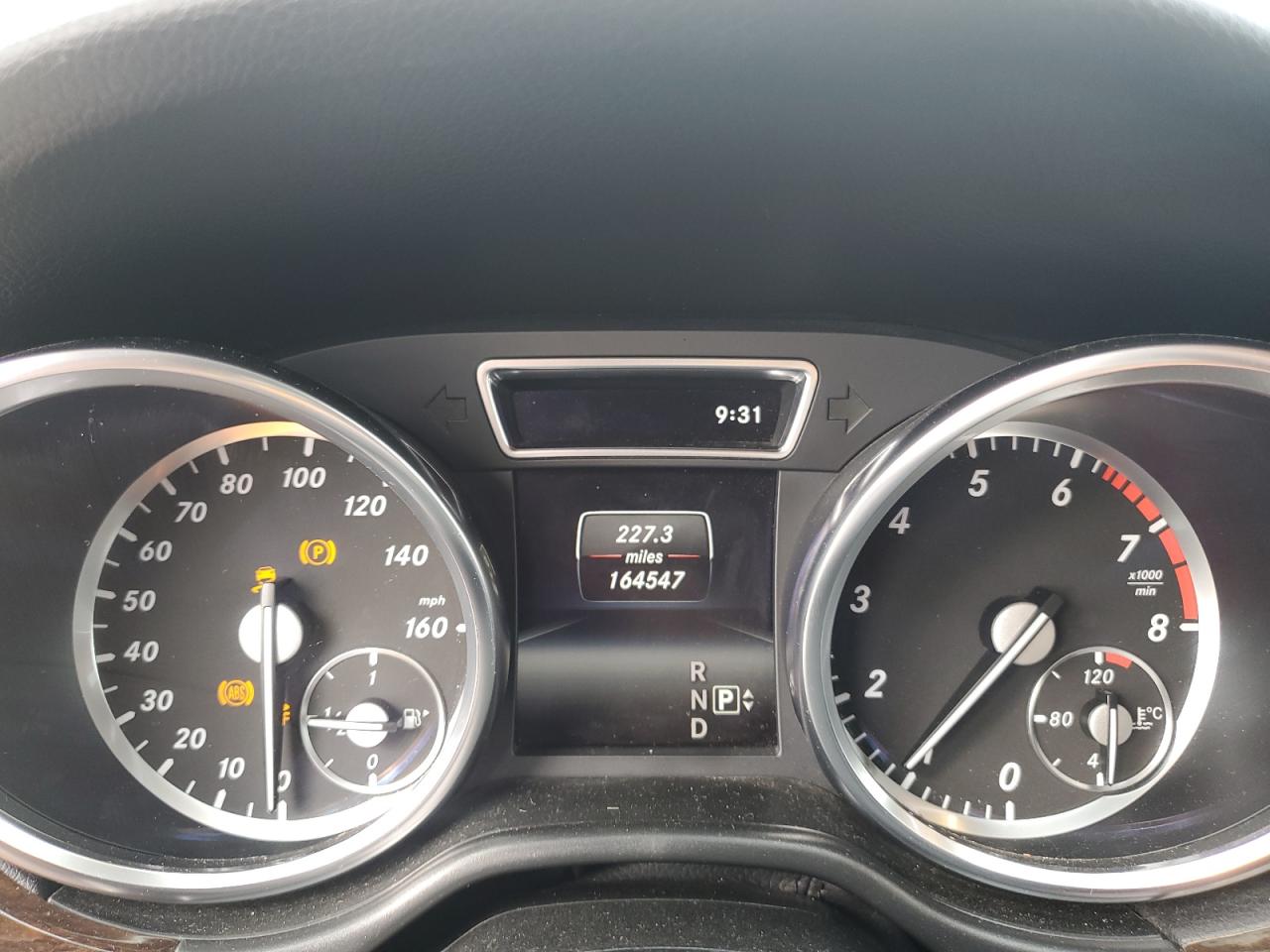 2015 Mercedes-Benz Ml 350 VIN: 4JGDA5JB8FA619231 Lot: 92469145