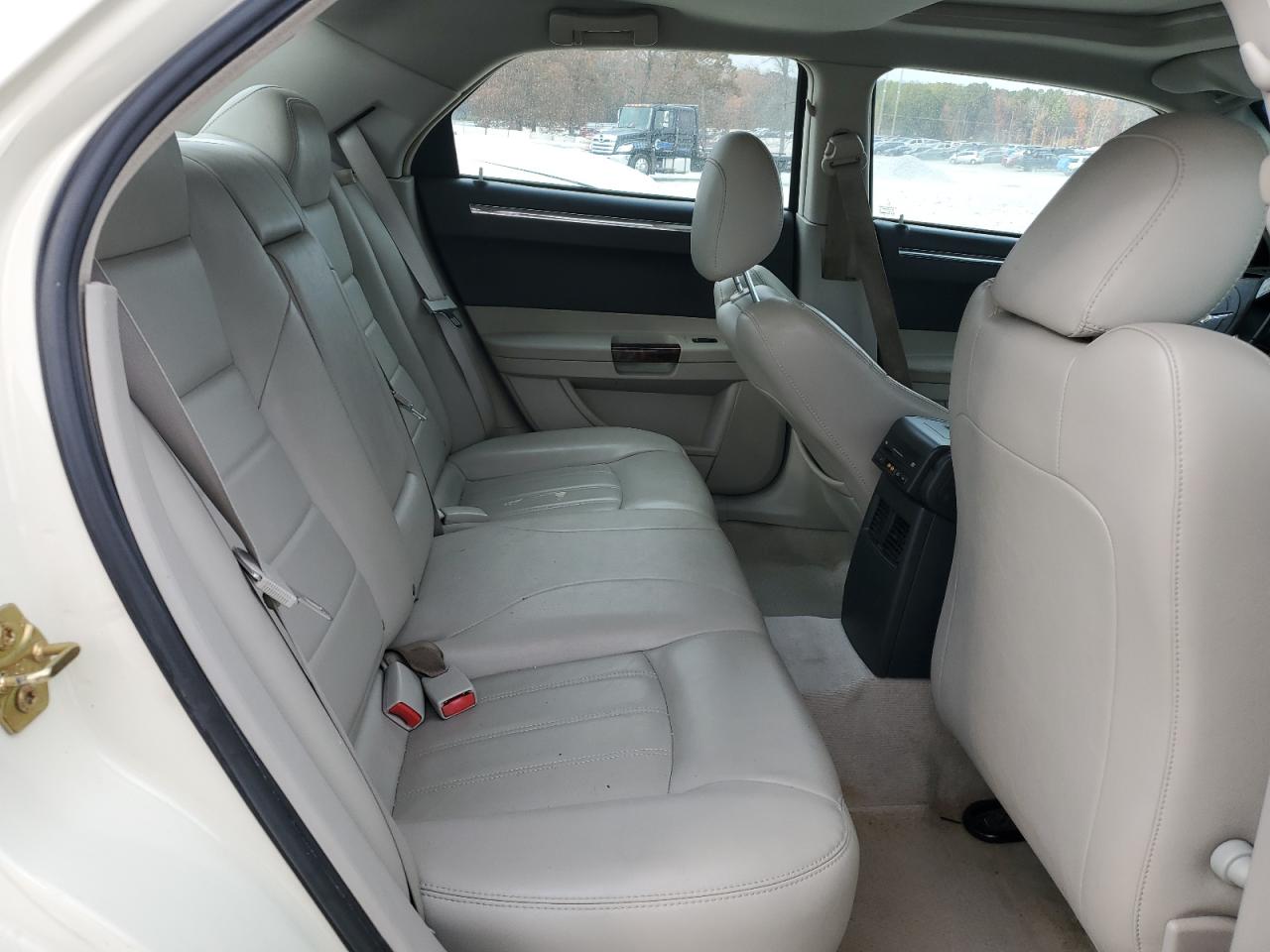 2006 Chrysler 300C VIN: 2C3KA63H86H160145 Lot: 93705495