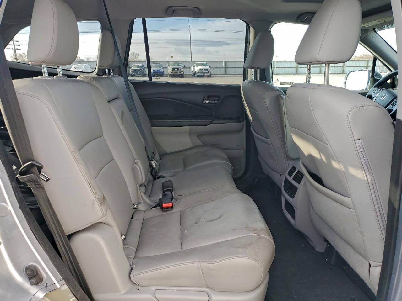 2018 Honda Pilot Exl VIN: 5FNYF6H50JB055863 Lot: 93865285