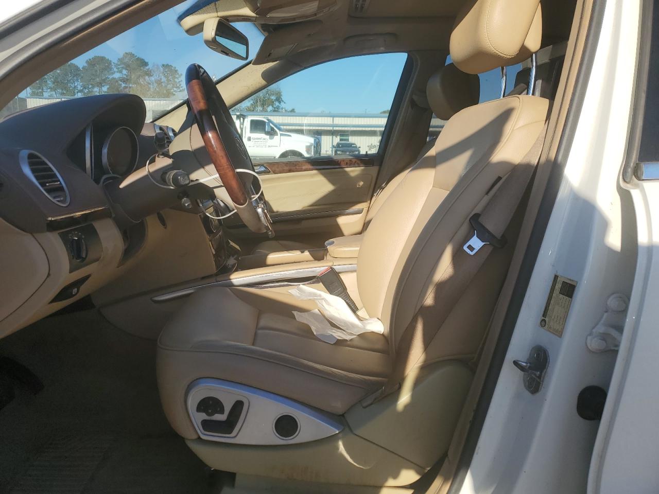 2011 Mercedes-Benz Gl 450 4Matic VIN: 4JGBF7BE4BA641072 Lot: 92636435