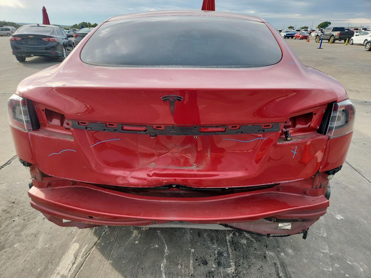 2016 Tesla Model S VIN: 5YJSA1E11GF137828 Lot: 86899175