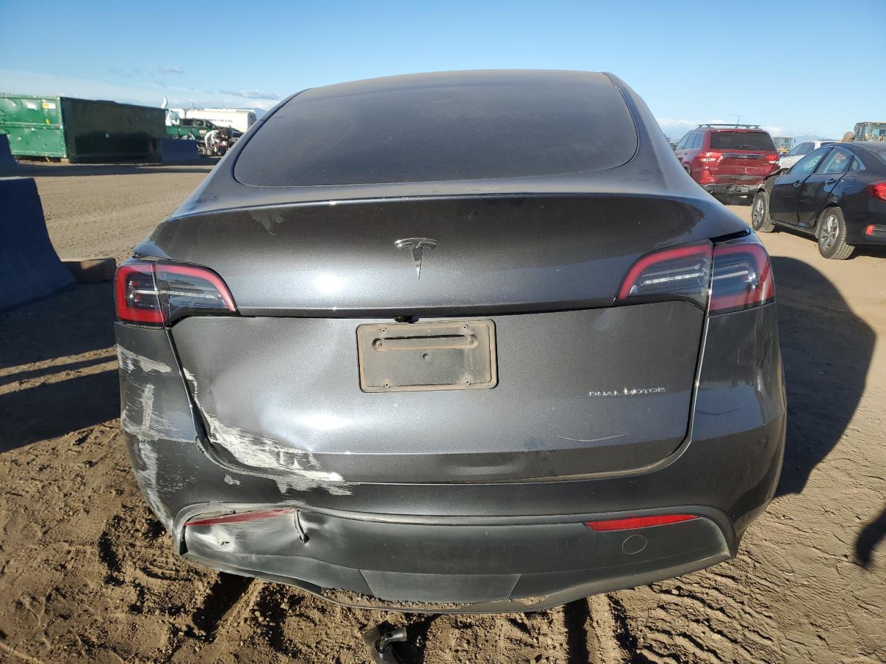 2023 Tesla Model Y VIN: 7SAYGAEEXPF868126 Lot: 92115305