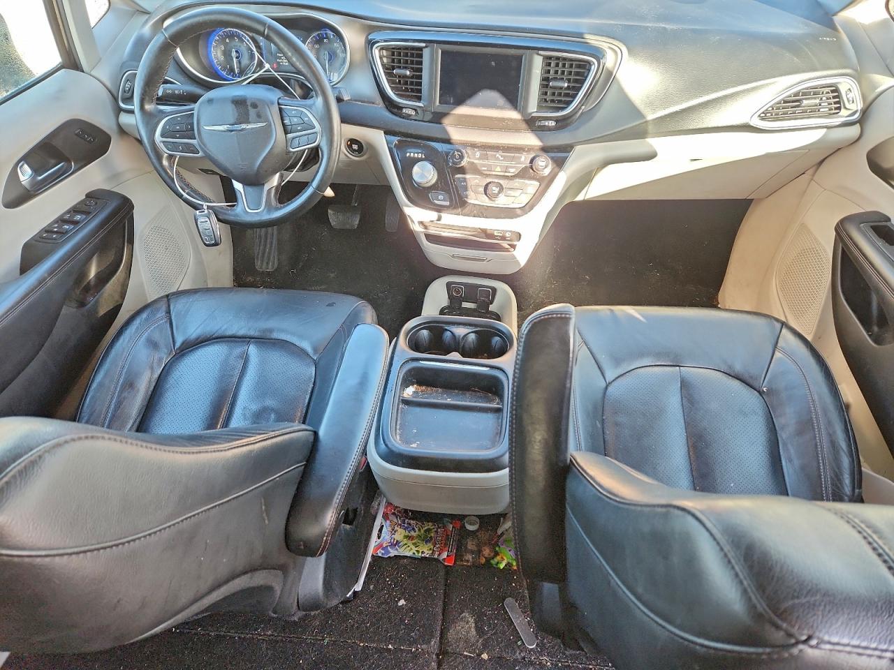 2020 Chrysler Pacifica Touring L VIN: 2C4RC1BG5LR124998 Lot: 93860455