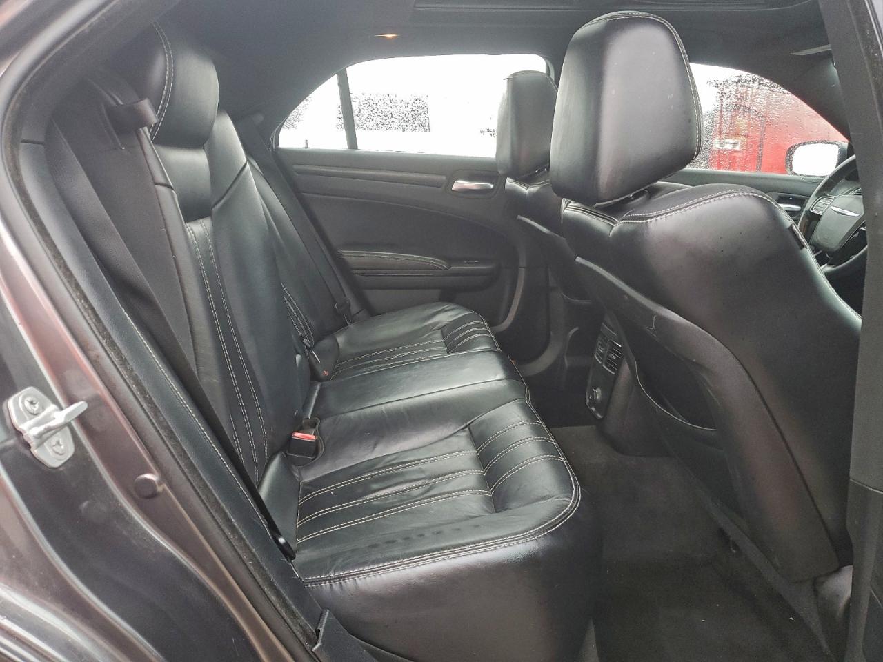 2014 Chrysler 300 S VIN: 2C3CCABGXEH373283 Lot: 93211985