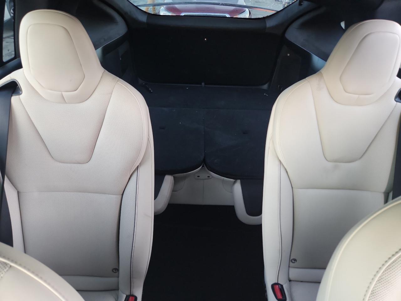 2022 Tesla Model X VIN: 7SAXCBE6XNF345594 Lot: 90920415