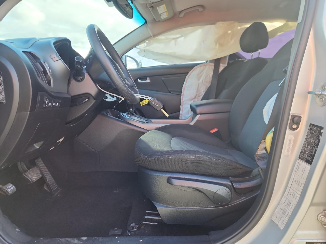 2014 Kia Sportage Base VIN: KNDPB3AC9E7570130 Lot: 93078935