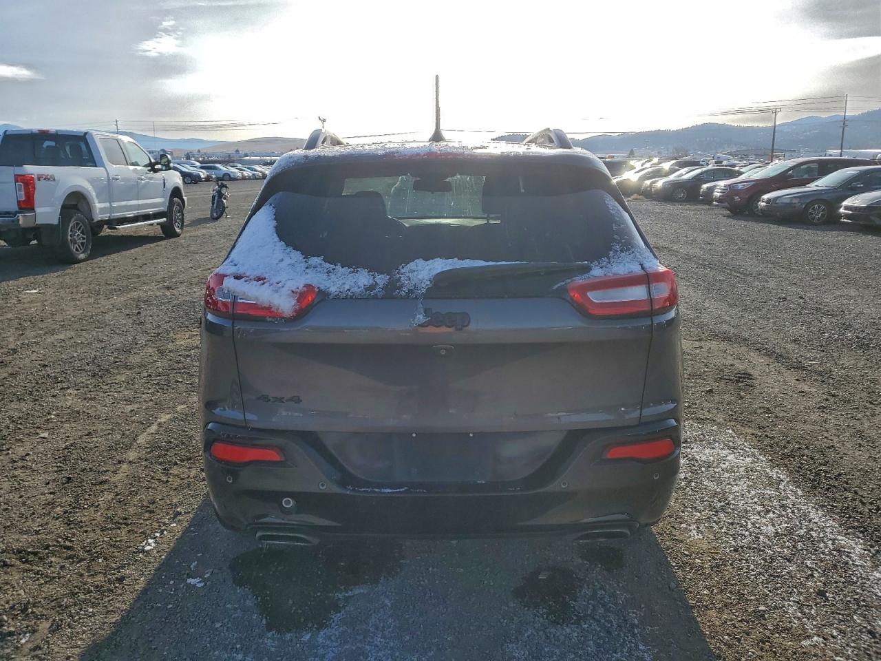 2018 Jeep Cherokee Latitude VIN: 1C4PJMCX0JD587113 Lot: 93853775