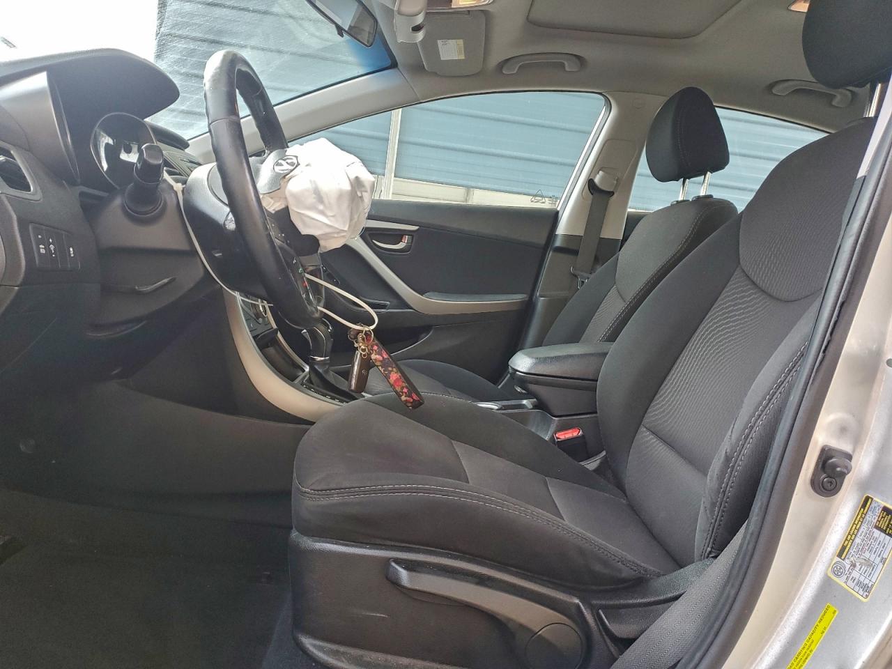 2016 Hyundai Elantra Se VIN: 5NPDH4AE9GH762493 Lot: 93759025