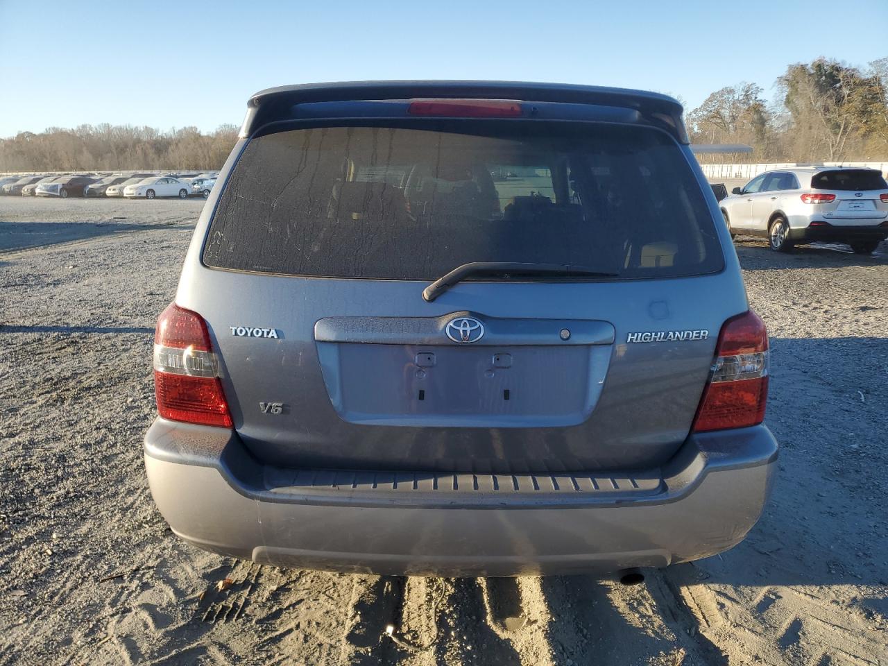 2004 Toyota Highlander Base VIN: JTEDP21A940026811 Lot: 92863205