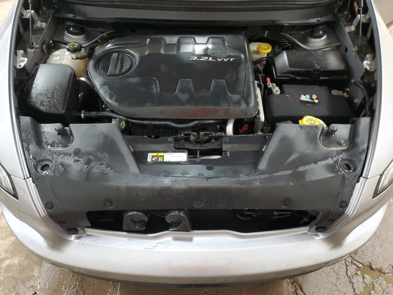 2014 Jeep Cherokee Latitude VIN: 1C4PJLCS4EW102805 Lot: 91596205