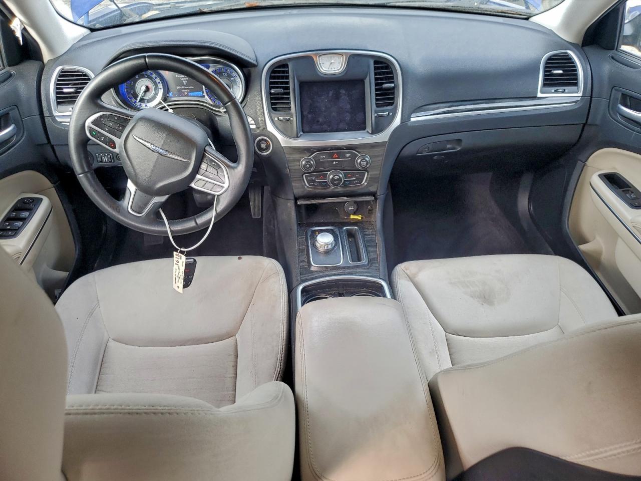 2018 Chrysler 300 Touring VIN: 2C3CCAAG9JH275258 Lot: 94283275