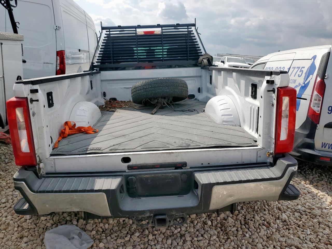 2024 Ford F350 Super Duty VIN: 1FT8W3DT6REE65003 Lot: 92268305