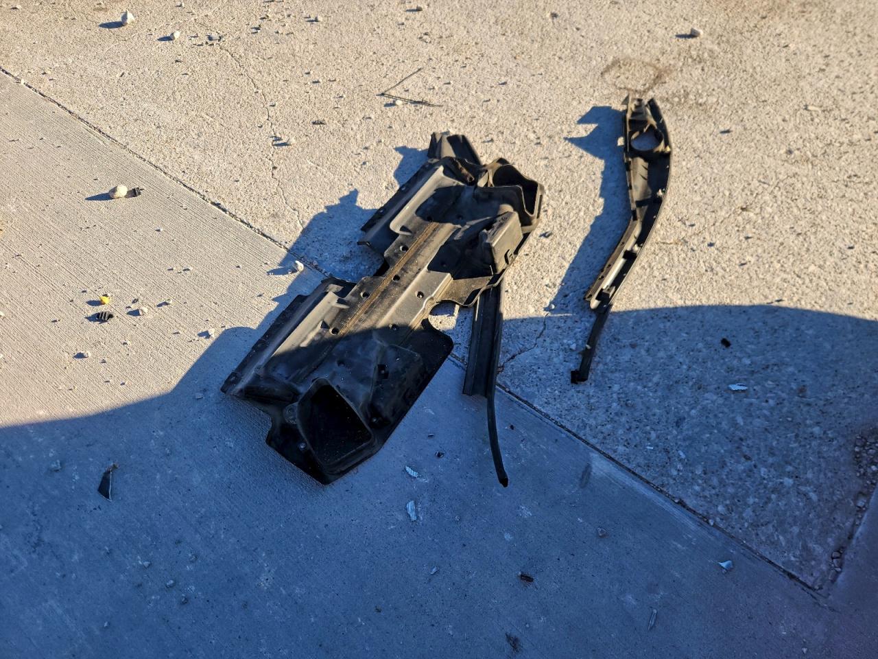 2015 Infiniti Q50 Base VIN: JN1BV7AP8FM347949 Lot: 93860215