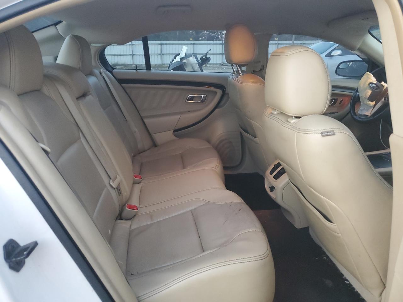 2015 Ford Taurus Limited VIN: 1FAHP2F86FG103467 Lot: 91190325