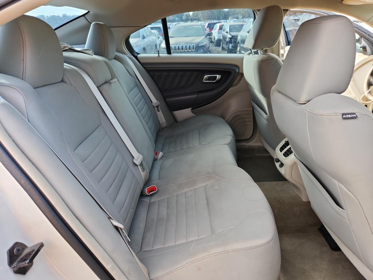 2012 Ford Taurus Se VIN: 1FAHP2DW8CG115293 Lot: 92309825