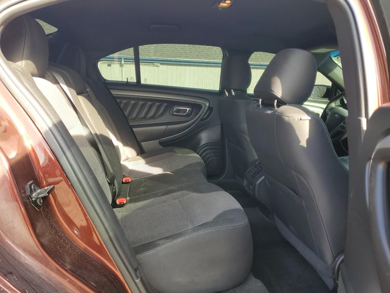 2015 Ford Taurus Sel VIN: 1FAHP2H86FG148390 Lot: 92480555