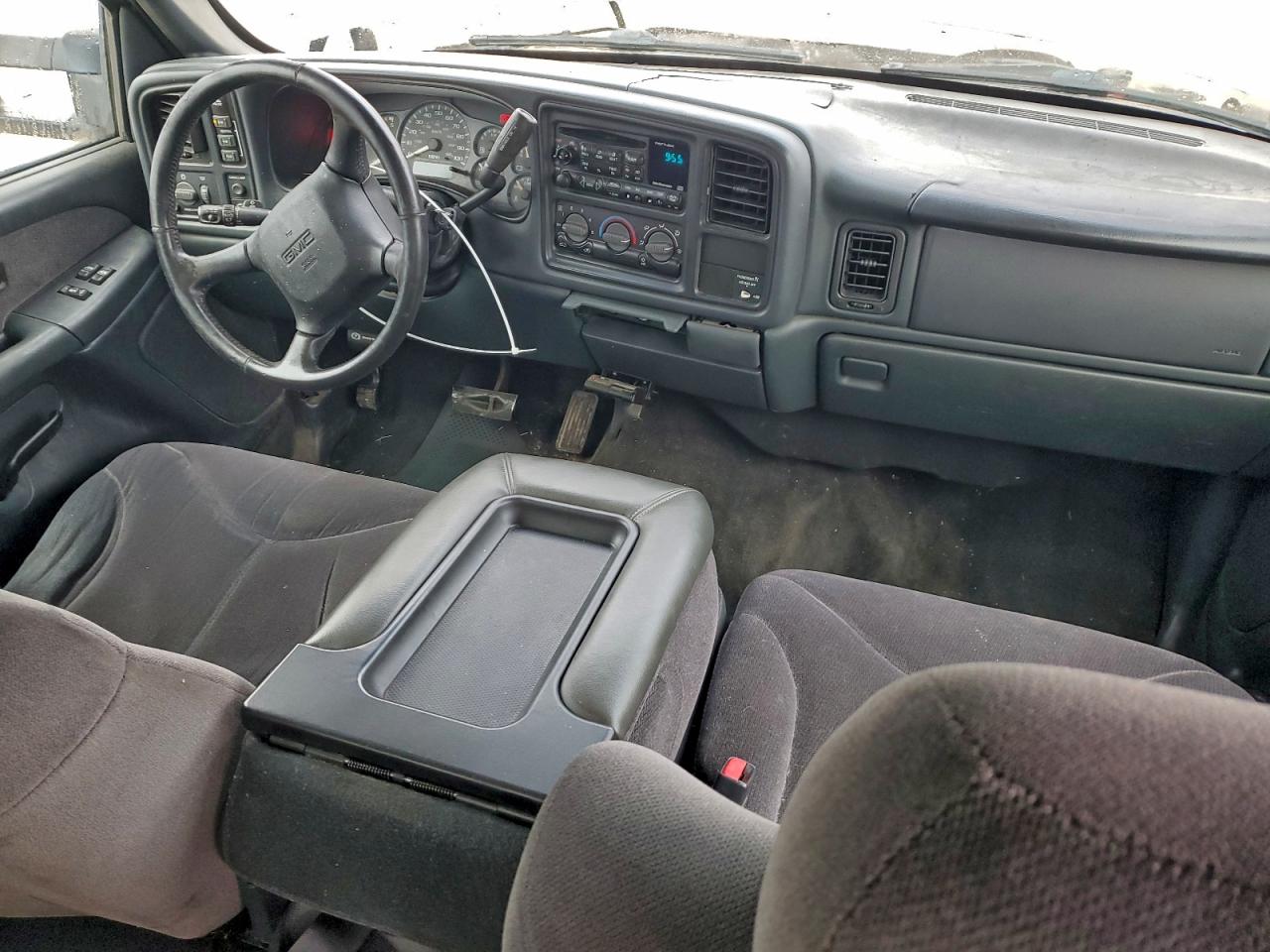 2002 GMC Sierra K2500 Heavy Duty VIN: 1GTHK29172E305909 Lot: 93913325