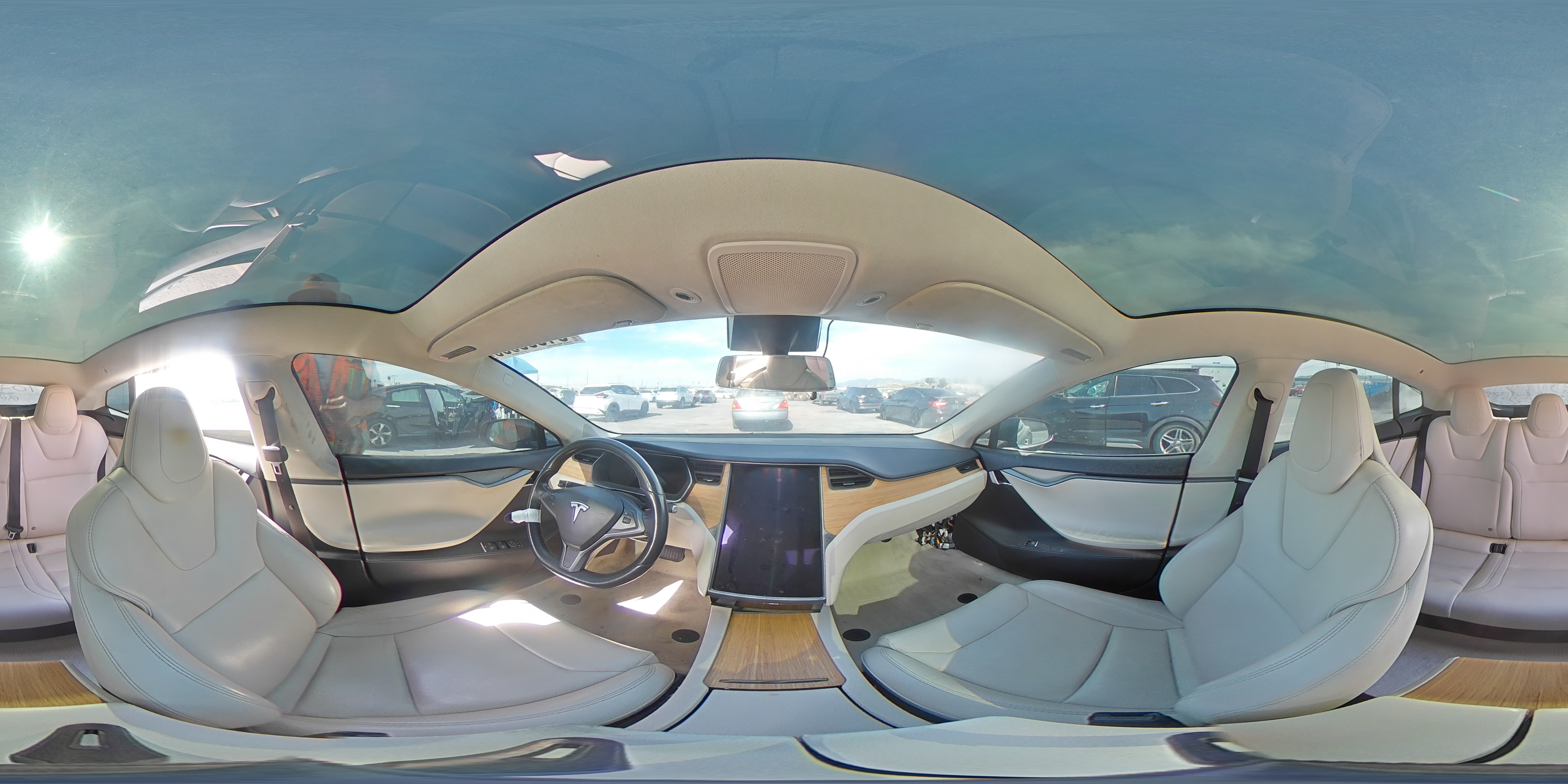 2018 Tesla Model S VIN: 5YJSA1E23JF267660 Lot: 91899385