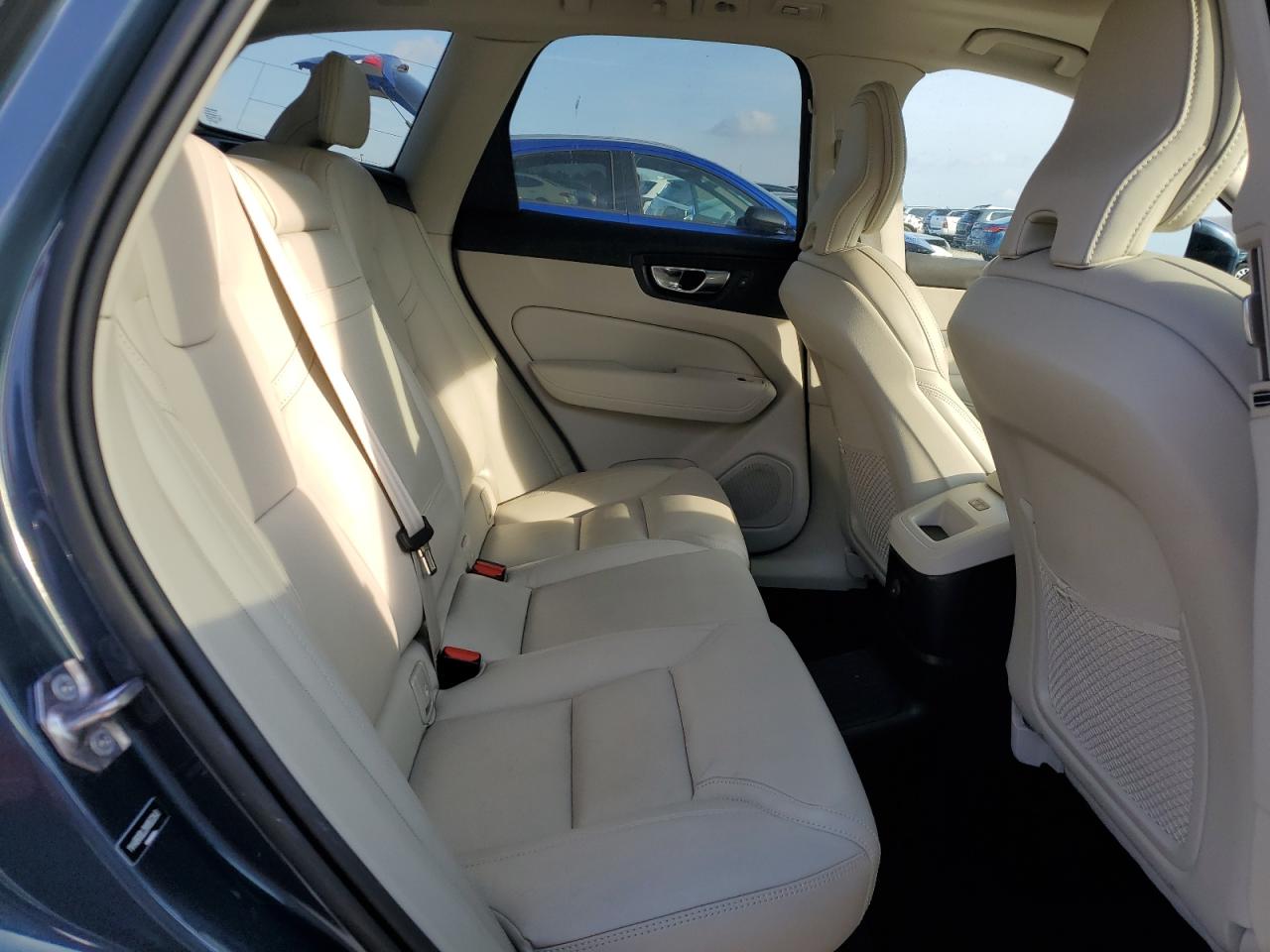 2022 Volvo Xc60 T8 Recharge Inscription VIN: YV4BR0DL2N1953343 Lot: 93404065