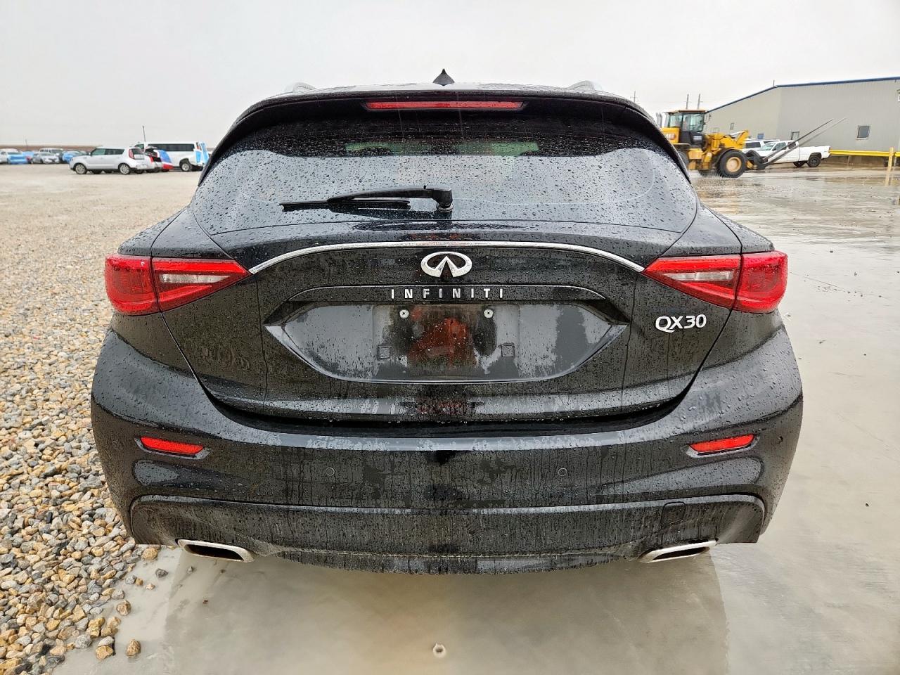 2018 Infiniti Qx30 Base VIN: SJKCH5CP3JA043302 Lot: 93615935