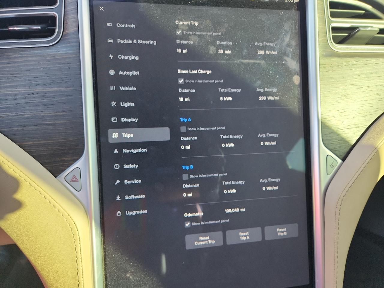 2014 Tesla Model S VIN: 5YJSA1S13EFP63690 Lot: 90750545