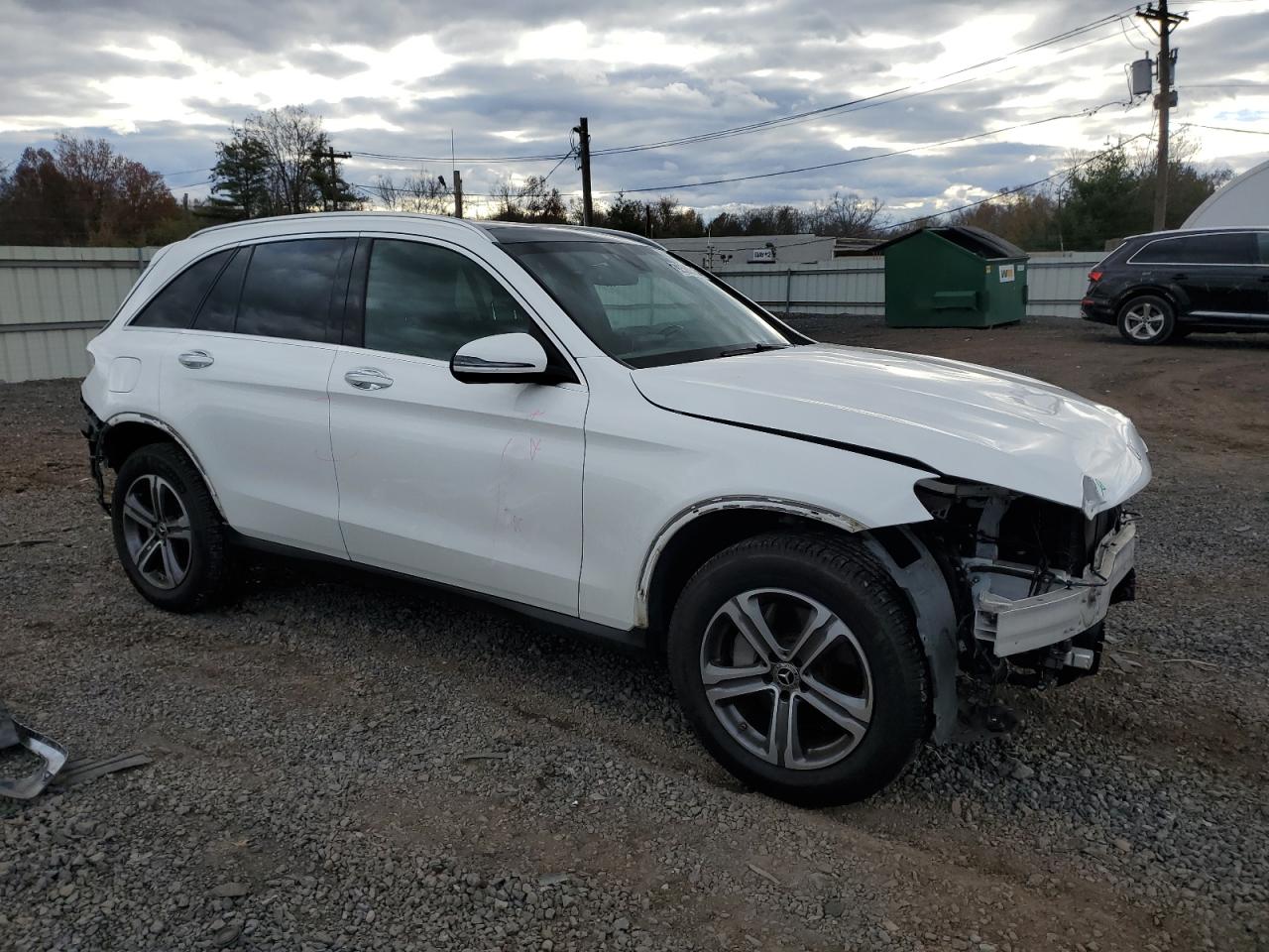 Фото: WDC0G4KB9KF556349