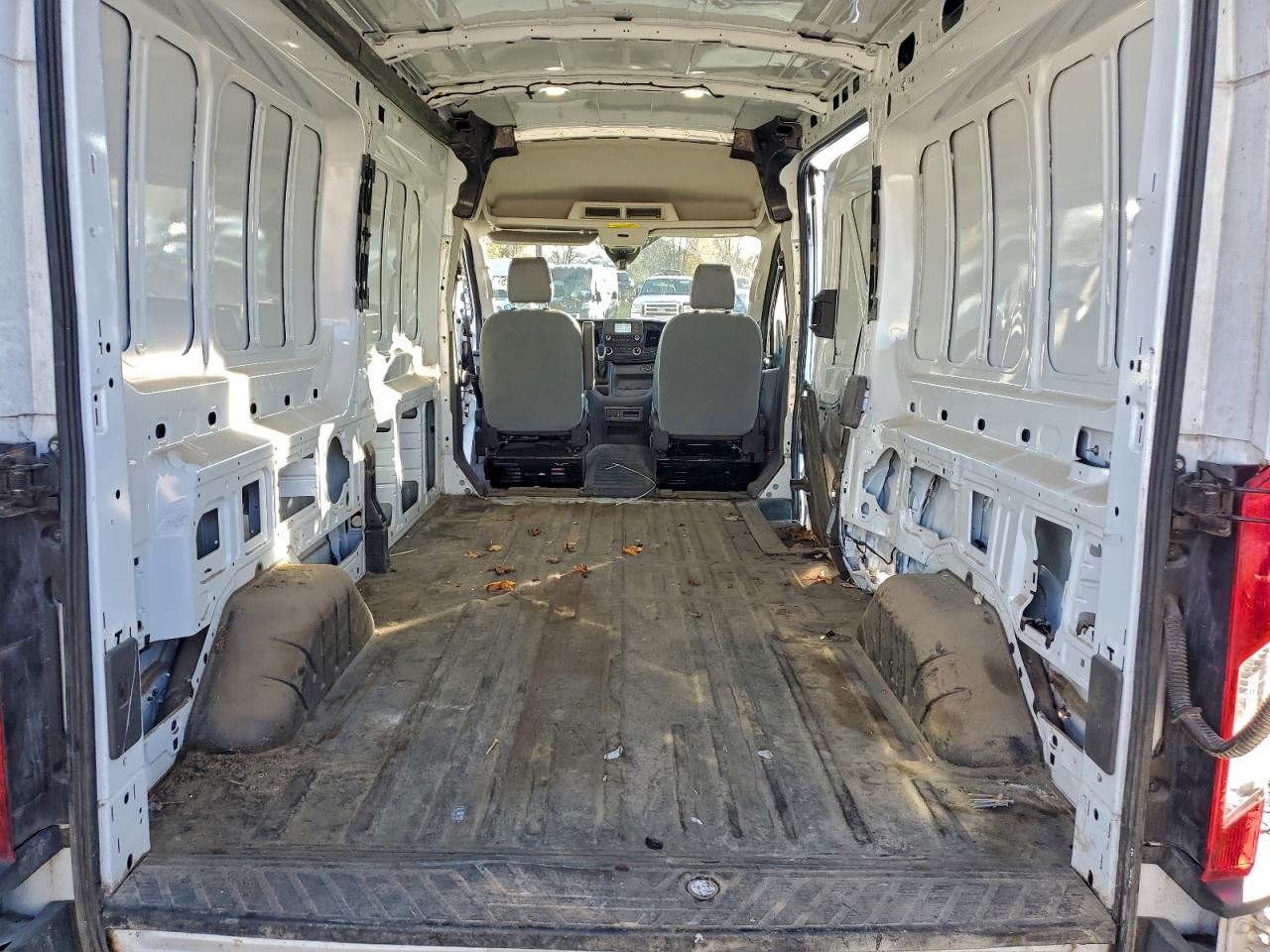 2022 Ford Transit T-250 VIN: 1FTBR1C83NKA66351 Lot: 90887825